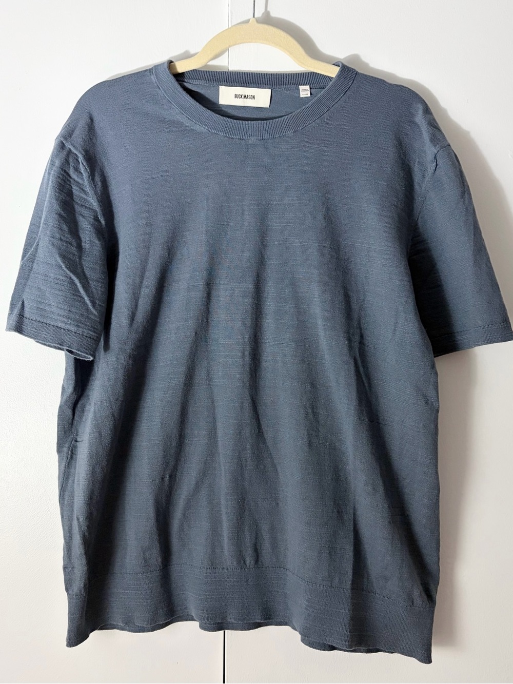 Buck Mason men’s L cotton tee